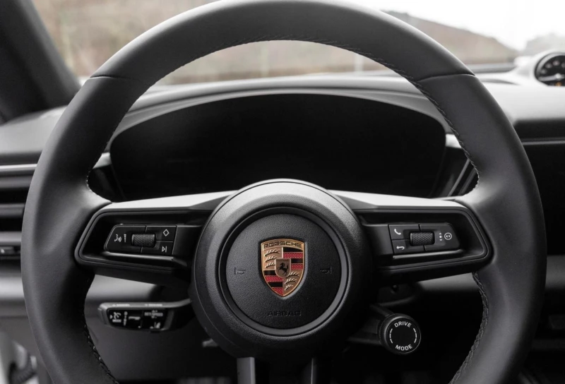 Porsche Macan PANO* BOSE* DISTR* LED* MEMORY* CAM* NAVI* , снимка 12 - Автомобили и джипове - 52130436