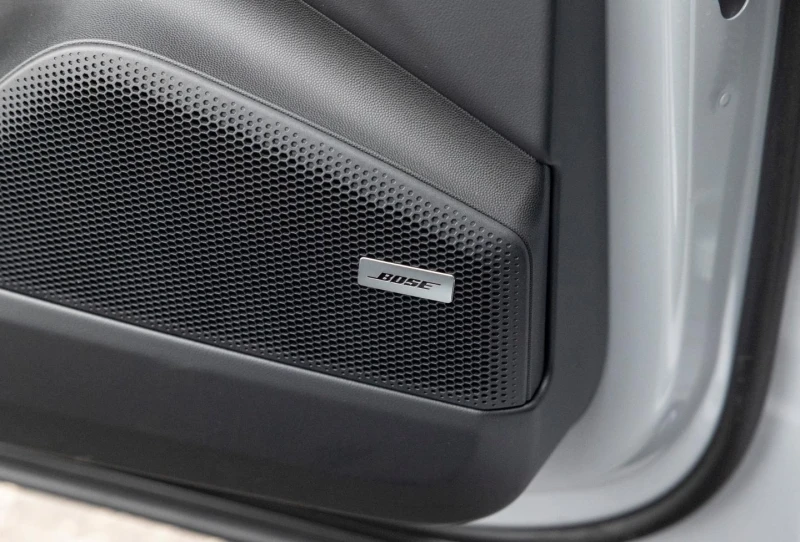 Porsche Macan PANO* BOSE* DISTR* LED* MEMORY* CAM* NAVI* , снимка 7 - Автомобили и джипове - 52130436