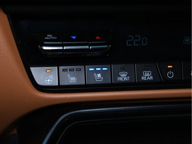 Mazda CX-90 * Signature Powertrain & Performance En * CARF, снимка 16 - Автомобили и джипове - 52727871