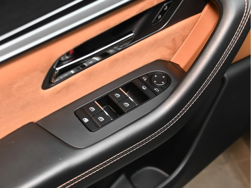 Mazda CX-90 * Signature Powertrain & Performance En * CARF, снимка 9 - Автомобили и джипове - 52727871