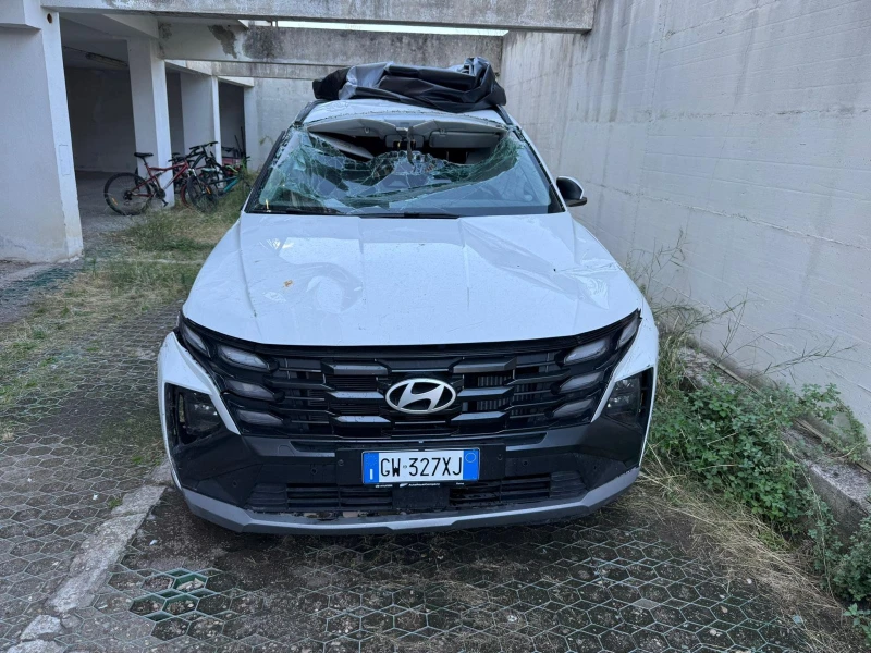 Hyundai Tucson 1.6I HYBRID, снимка 3 - Автомобили и джипове - 53080761