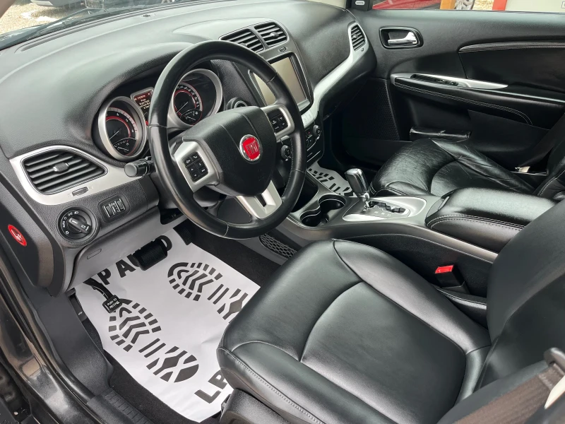 Fiat Freemont 2.0D* 170k.c* AWD* 6+ 1* FULL, снимка 8 - Автомобили и джипове - 53429141