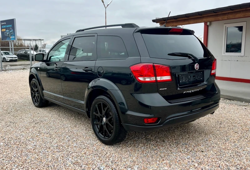 Fiat Freemont 2.0D* 170k.c* AWD* 6+ 1* FULL, снимка 3 - Автомобили и джипове - 53429141