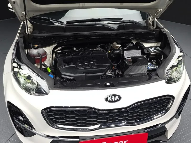 Kia Sportage The Bold Diesel 1.6 2Wd Trendy, снимка 6 - Автомобили и джипове - 55015917