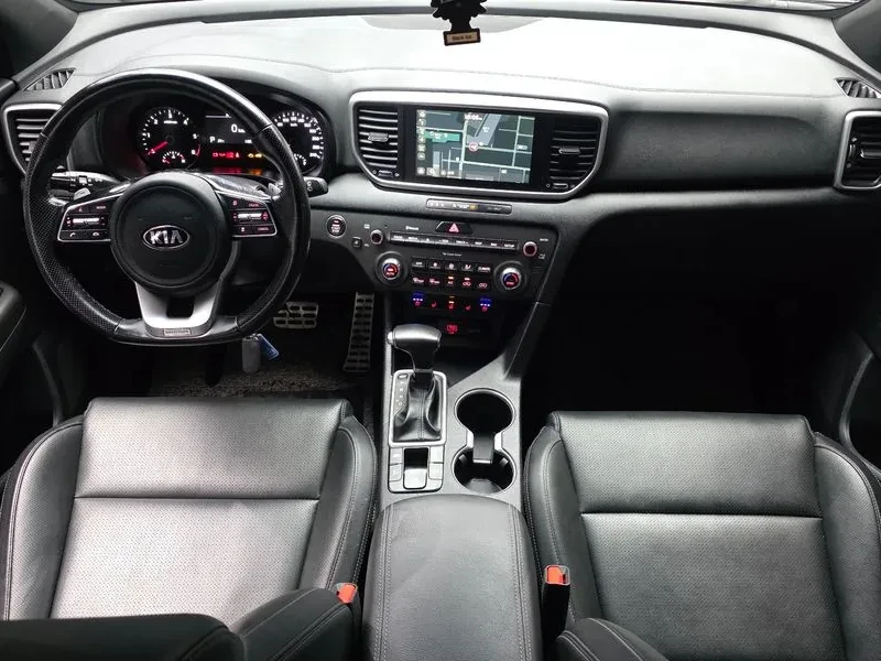 Kia Sportage The Bold Diesel 1.6 2Wd Trendy, снимка 7 - Автомобили и джипове - 55015917