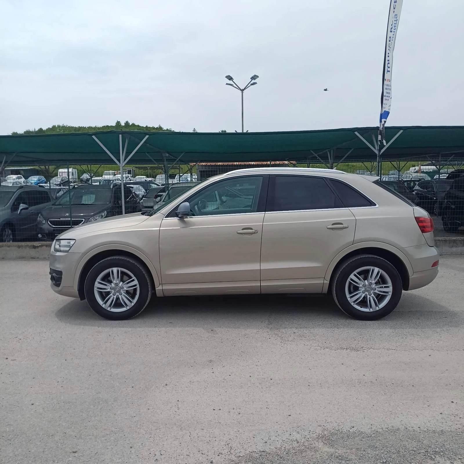 Audi Q3  - изображение 3