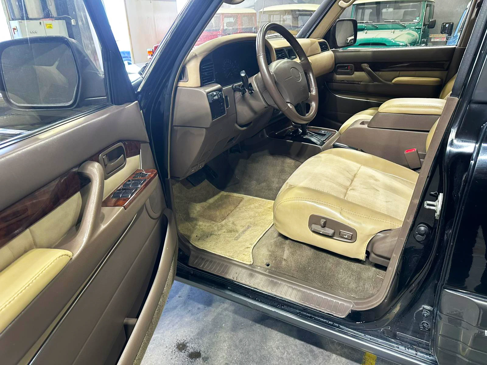 Toyota Land cruiser Lexus Lx450 - изображение 10