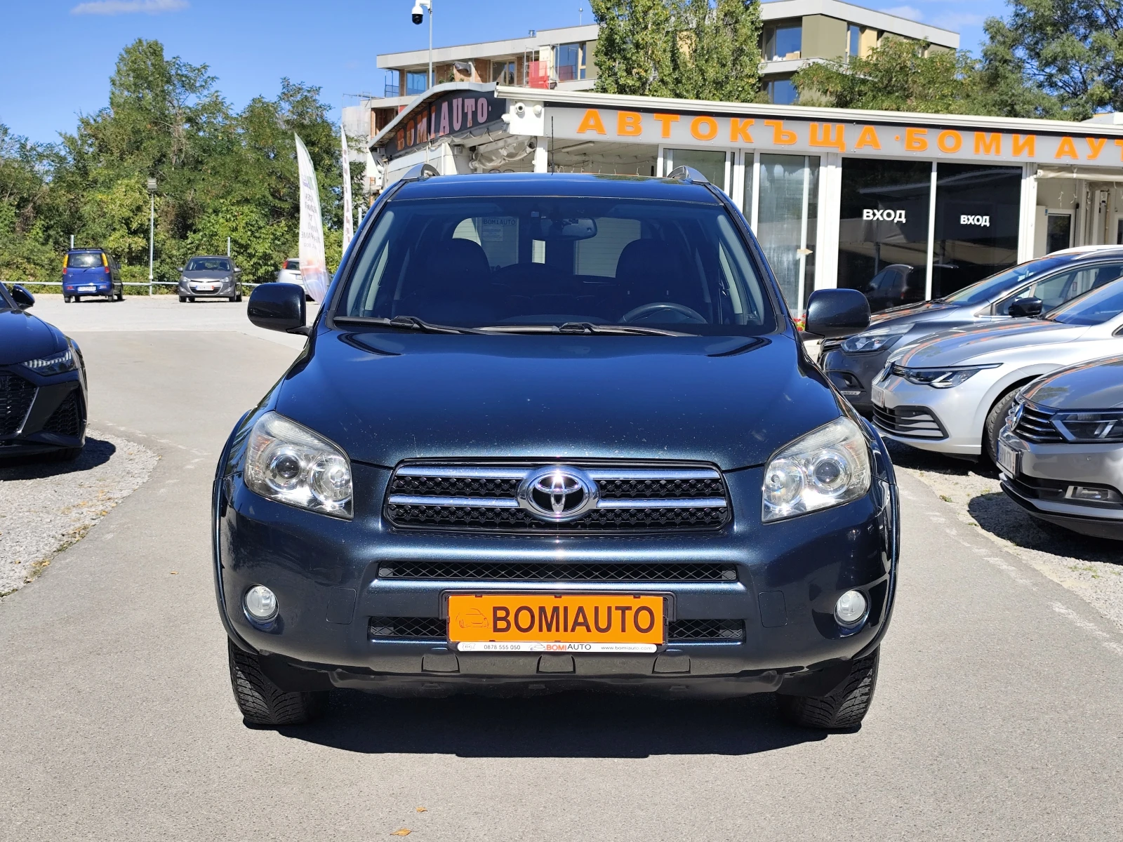 Toyota Rav4 2.2D-4D* 4X4* КОЖА* KLIMATRONIK* ПОДГРЕВ - изображение 2