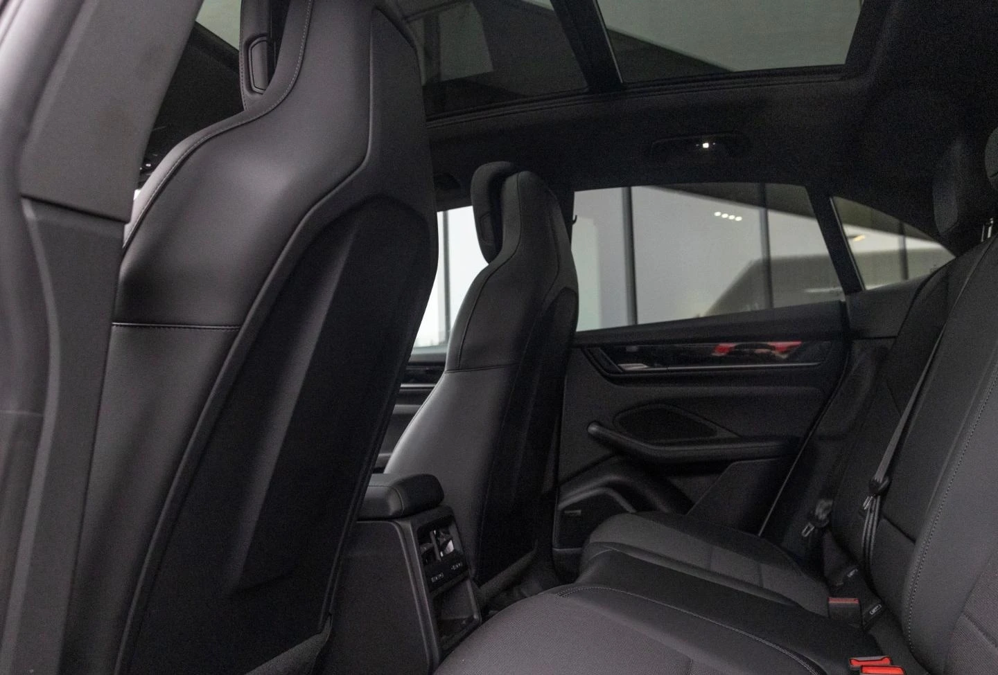 Porsche Macan PANO* BOSE* DISTR* LED* MEMORY* CAM* NAVI*  | Mobile.bg   15