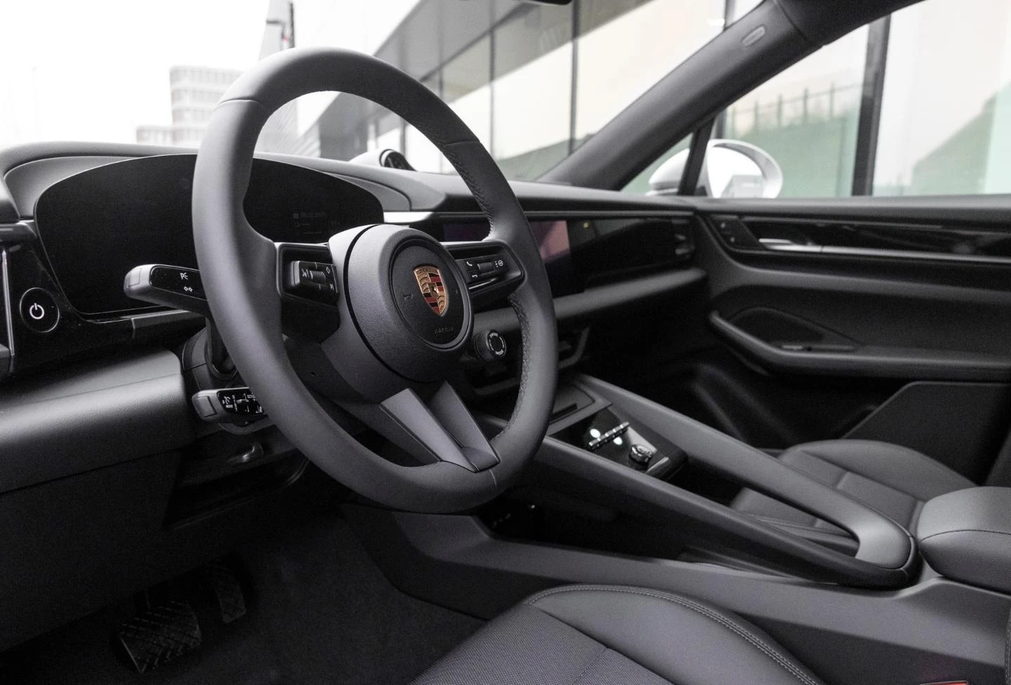 Porsche Macan PANO* BOSE* DISTR* LED* MEMORY* CAM* NAVI*  - изображение 10