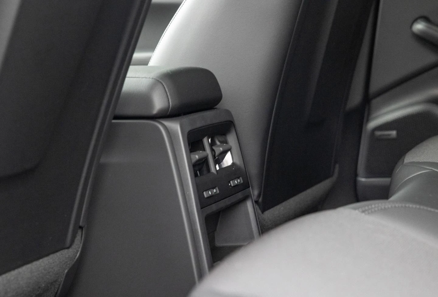 Porsche Macan PANO* BOSE* DISTR* LED* MEMORY* CAM* NAVI*  | Mobile.bg   16