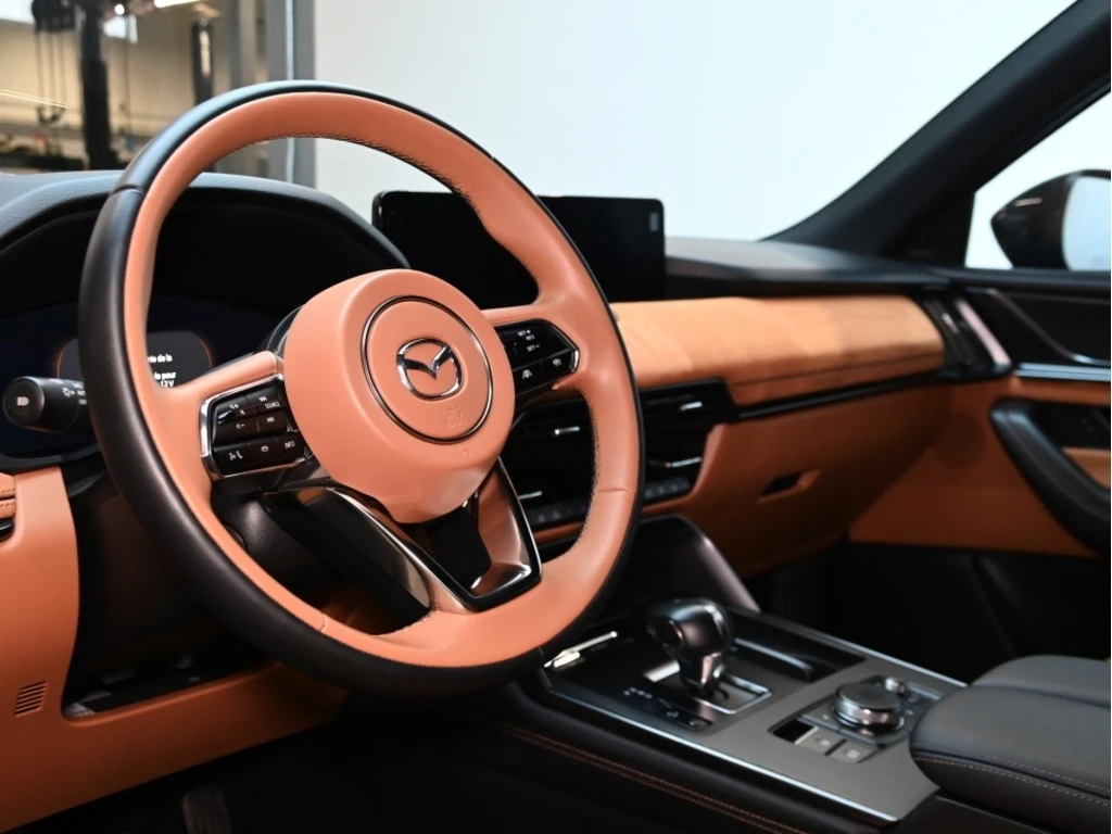 Mazda CX-90 * Signature Powertrain & Performance En * CARF | Mobile.bg   10