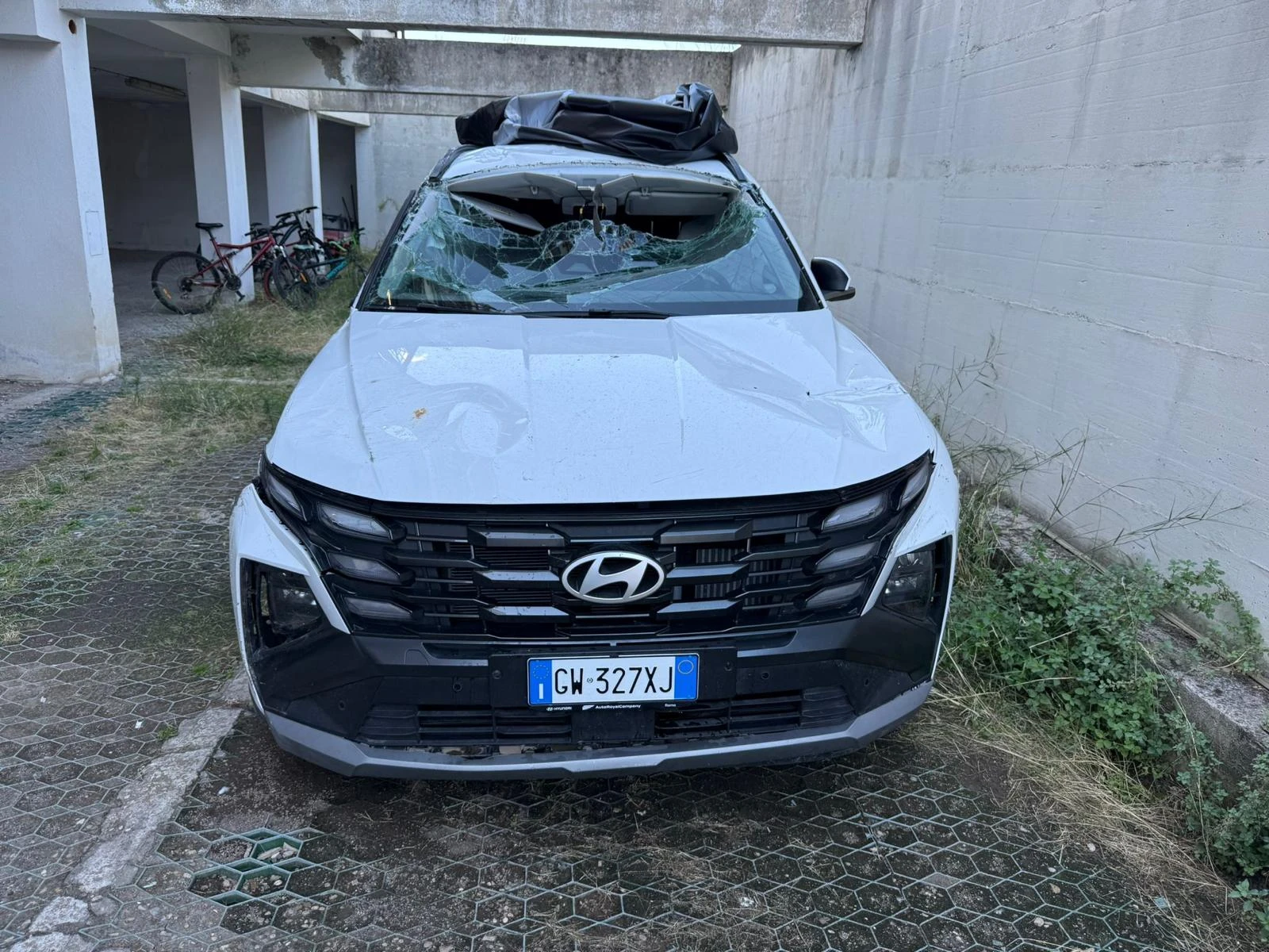 Hyundai Tucson 1.6I HYBRID - изображение 3