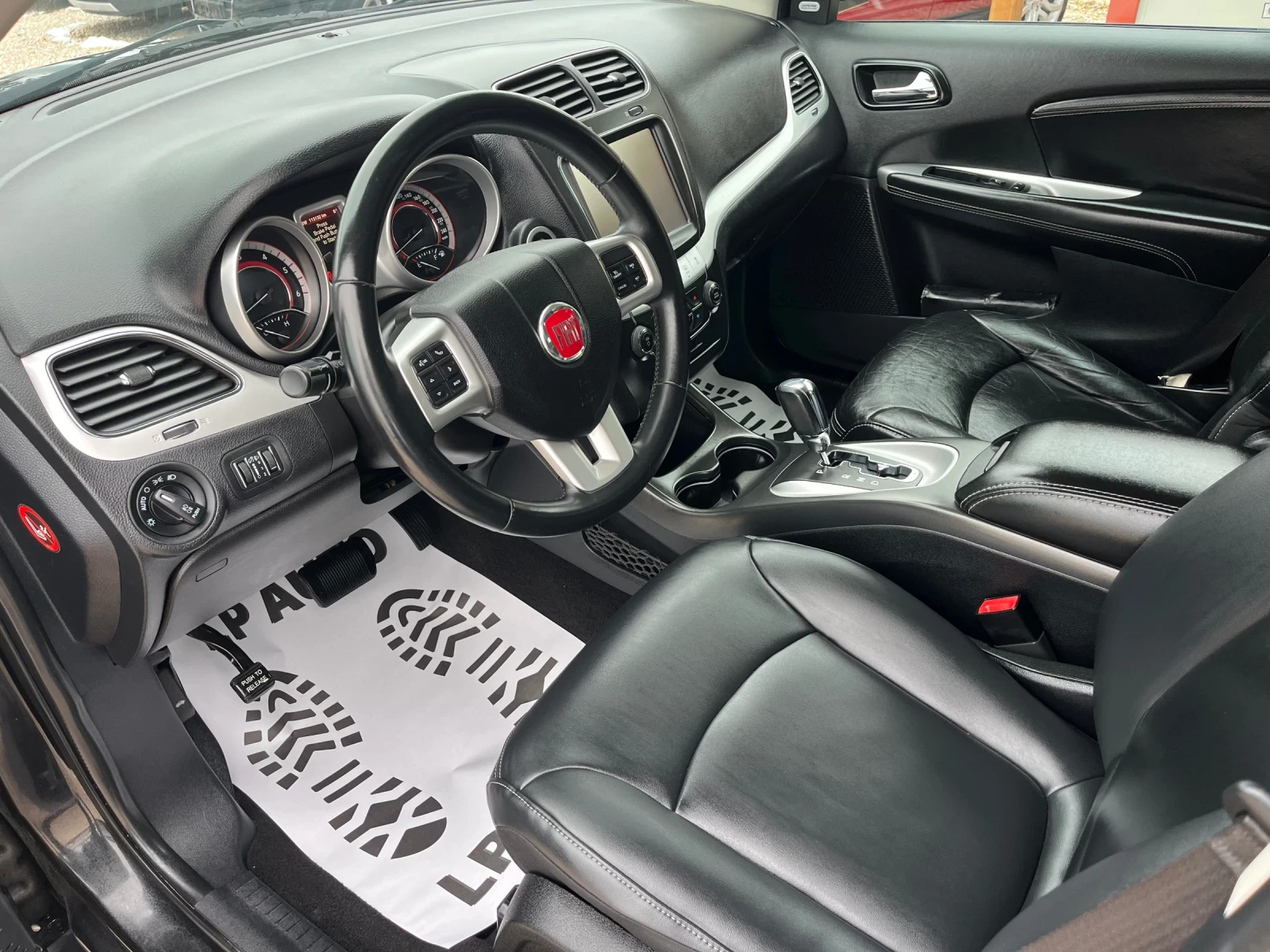 Fiat Freemont 2.0D* 170k.c* AWD* 6+ 1* FULL - изображение 8