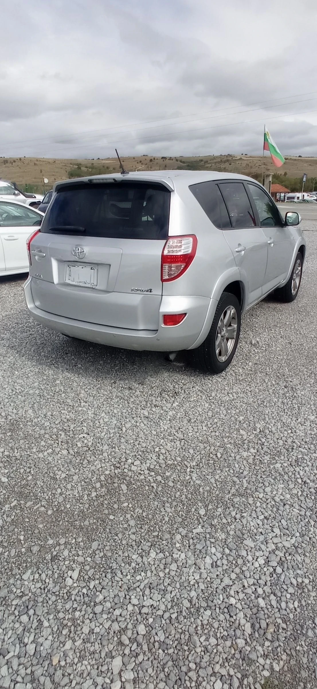 Toyota Rav4 D-cat 2, 2 150 к.с Crossover Automatic 4x4, снимка 4 - Автомобили и джипове - 53797443