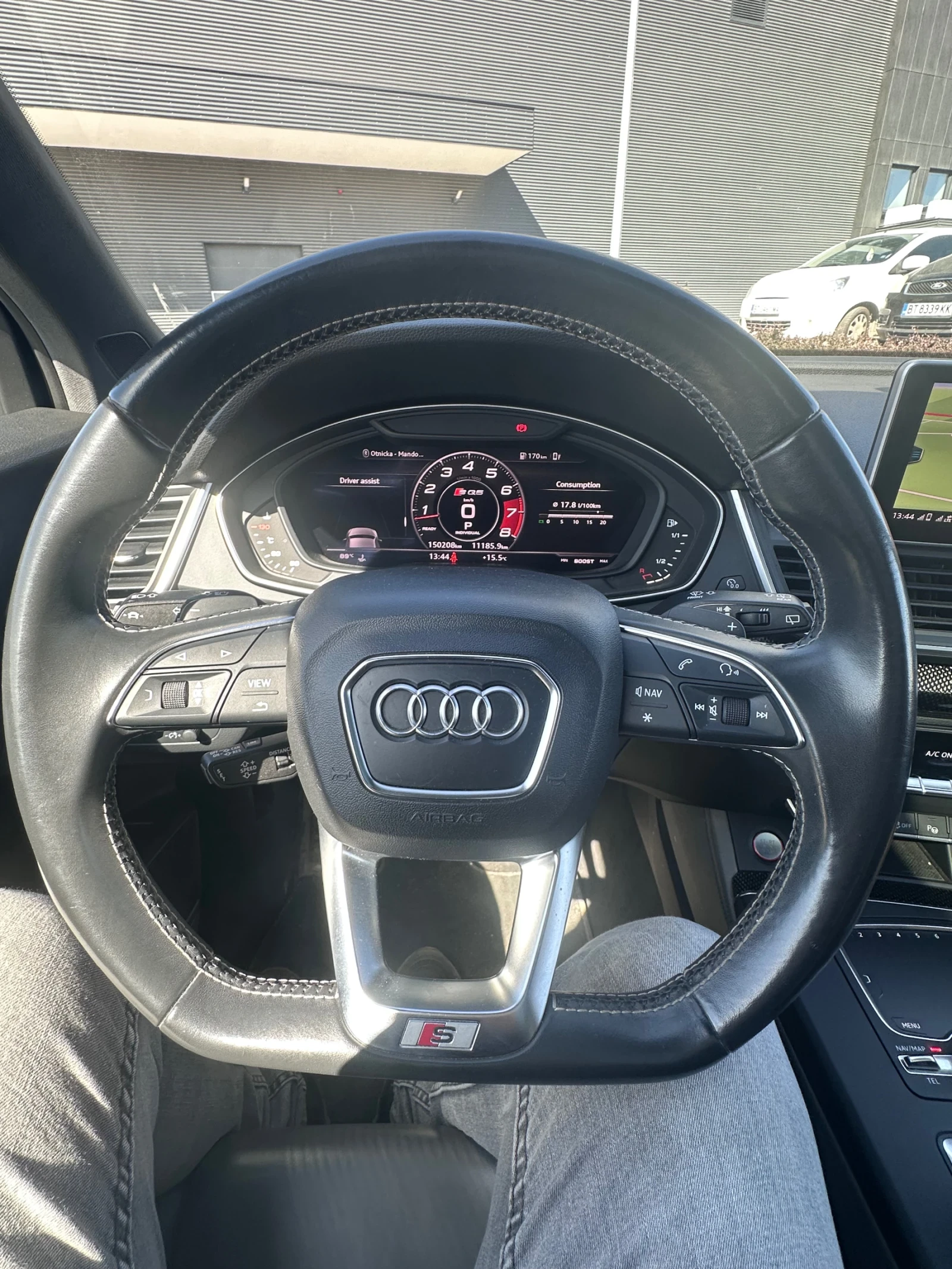 Audi SQ5 3.0 TFSI V6T | MATRIX | B&O | 360  | ПАНОРАМА, снимка 12 - Автомобили и джипове - 53830298