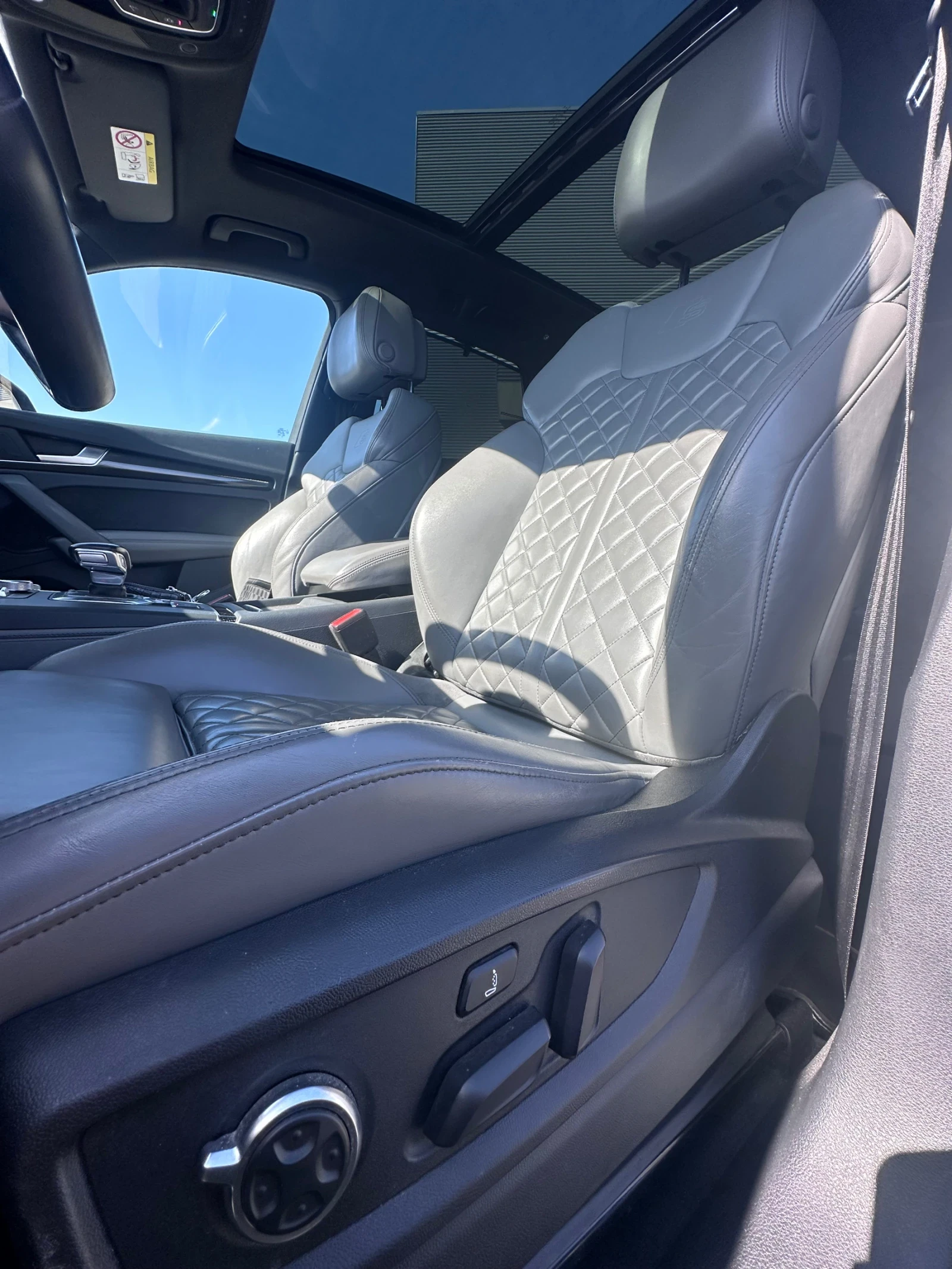 Audi SQ5 3.0 TFSI V6T | MATRIX | B&O | 360  | ПАНОРАМА, снимка 9 - Автомобили и джипове - 53830298
