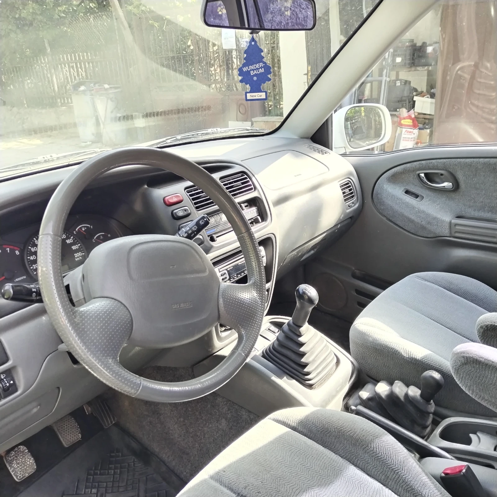 Suzuki Grand vitara XL7, снимка 9 - Автомобили и джипове - 53955867