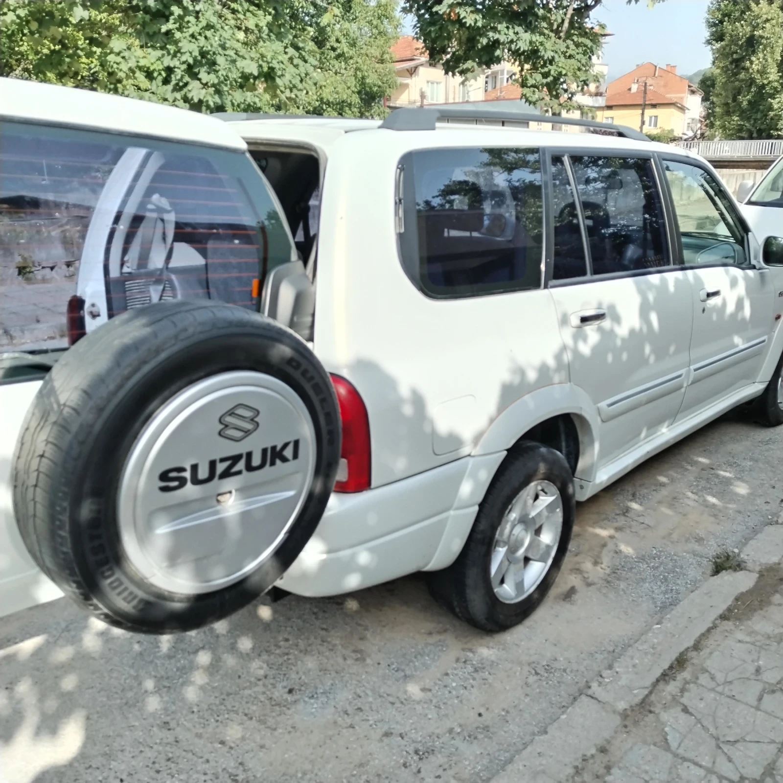 Suzuki Grand vitara XL7, снимка 8 - Автомобили и джипове - 53955867