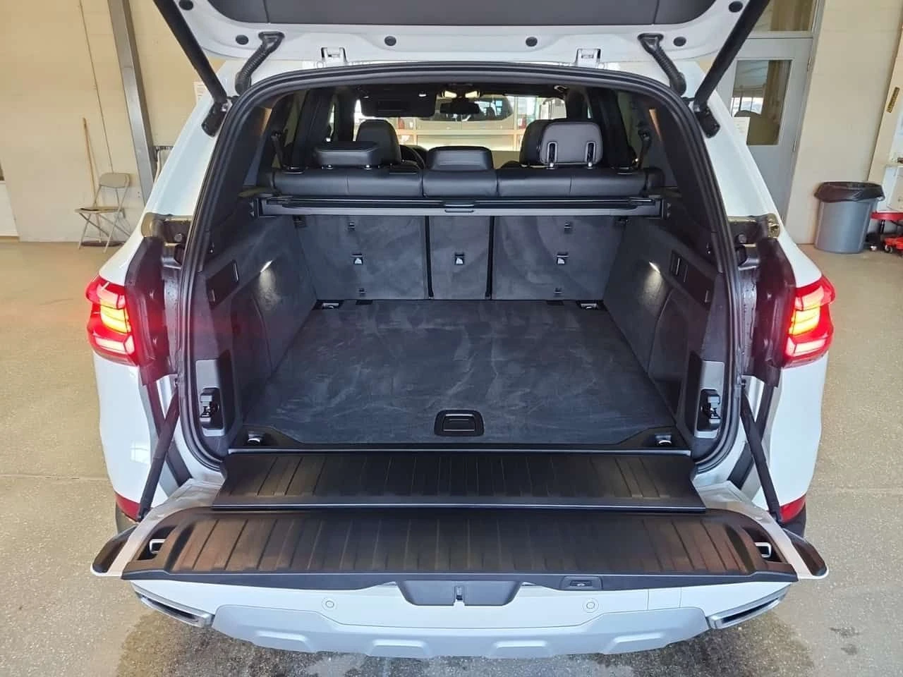 BMW X5 * XDRIVE40I * CARFAX * PANO * ПОДГРЕВИ, снимка 14 - Автомобили и джипове - 54060887