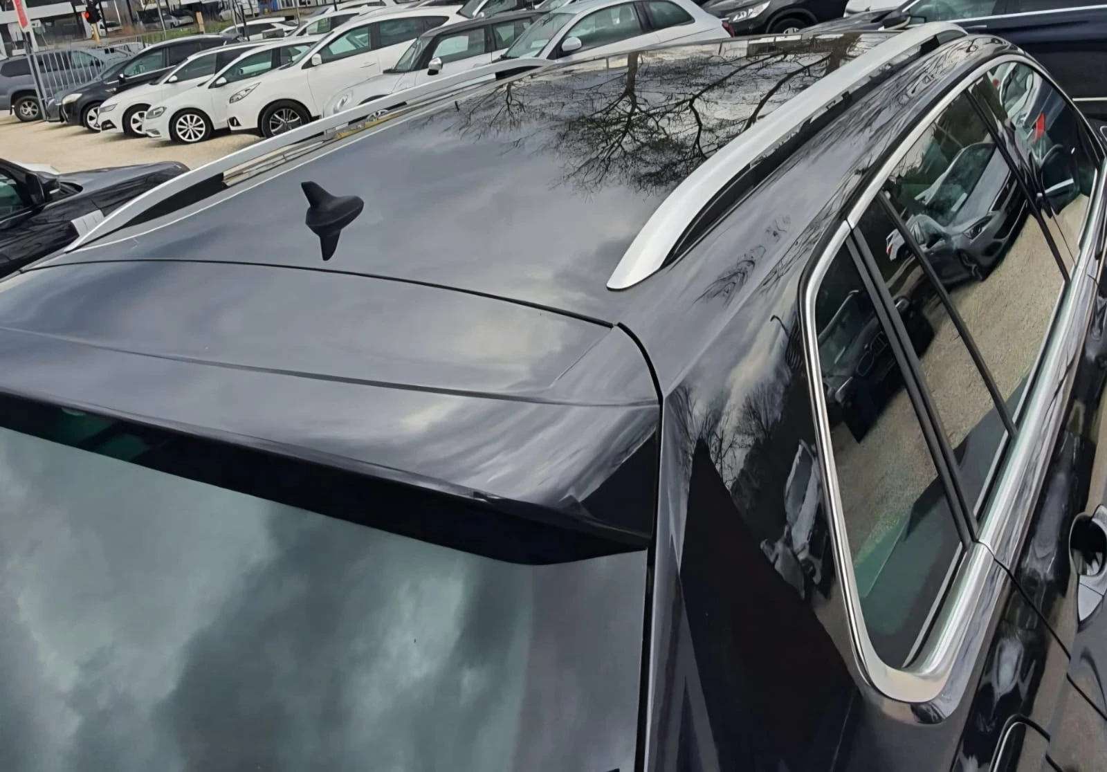 VW Tiguan 1.4TSI , R line Blue Motion Sport, снимка 8 - Автомобили и джипове - 54162297