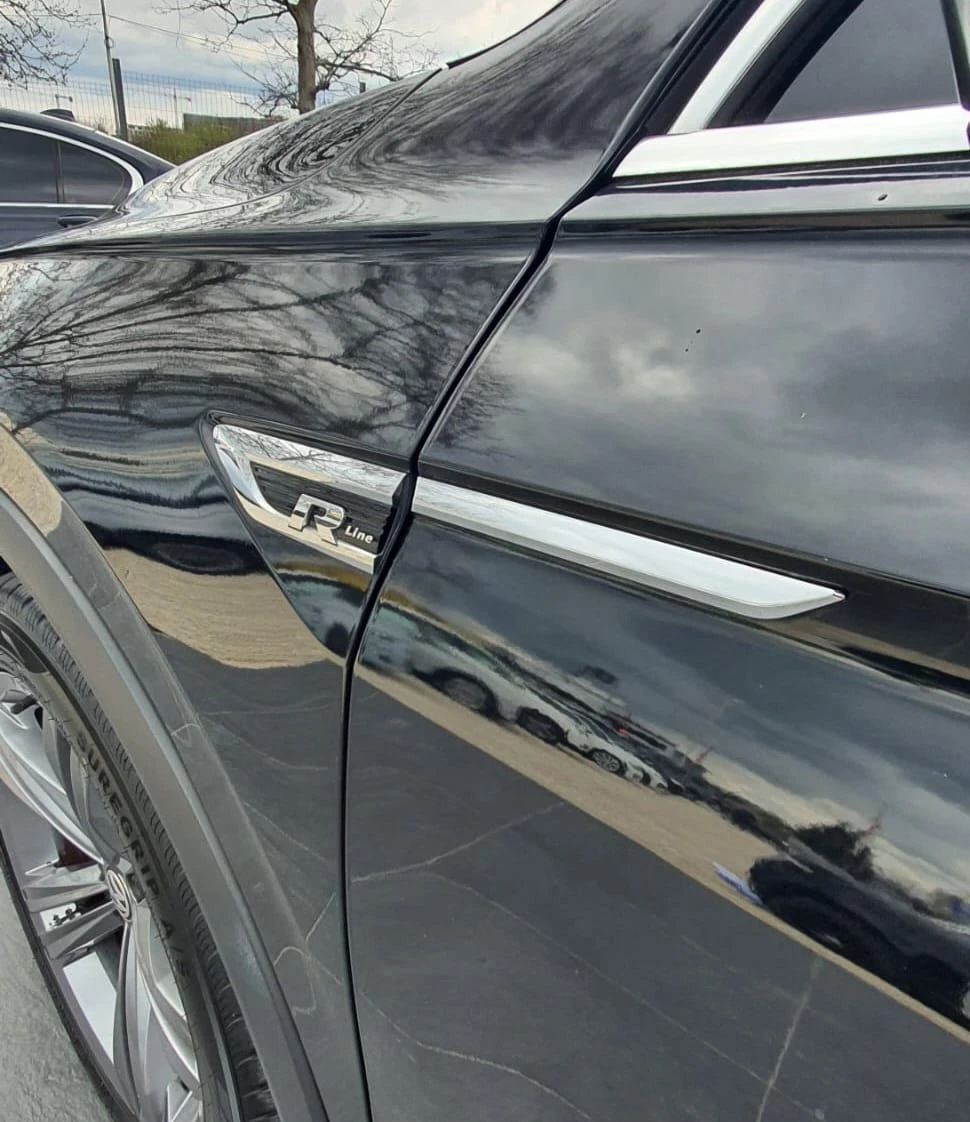 VW Tiguan 1.4TSI , R line Blue Motion Sport, снимка 4 - Автомобили и джипове - 54162297