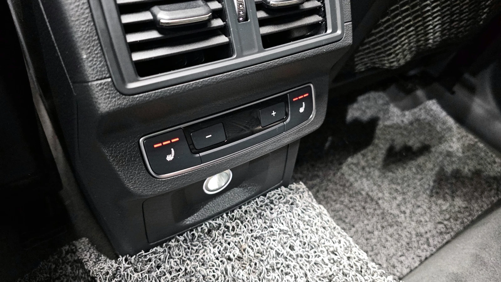 Audi SQ5 3.0 Diesel * 360* Disi* , снимка 15 - Автомобили и джипове - 54472536