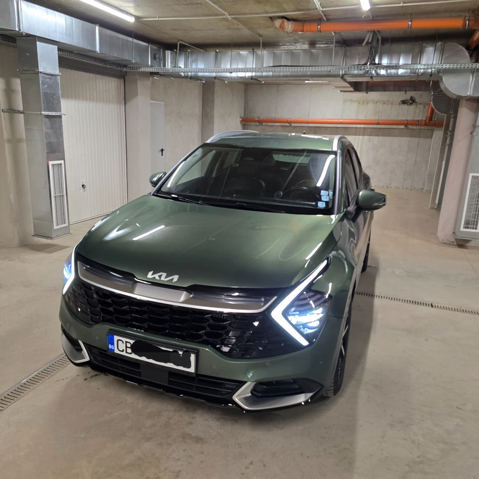 Kia Sportage ГАРАНЦИОННА / 4x4 / 1.6 T-GDi MHEV / 7DCT / Execut