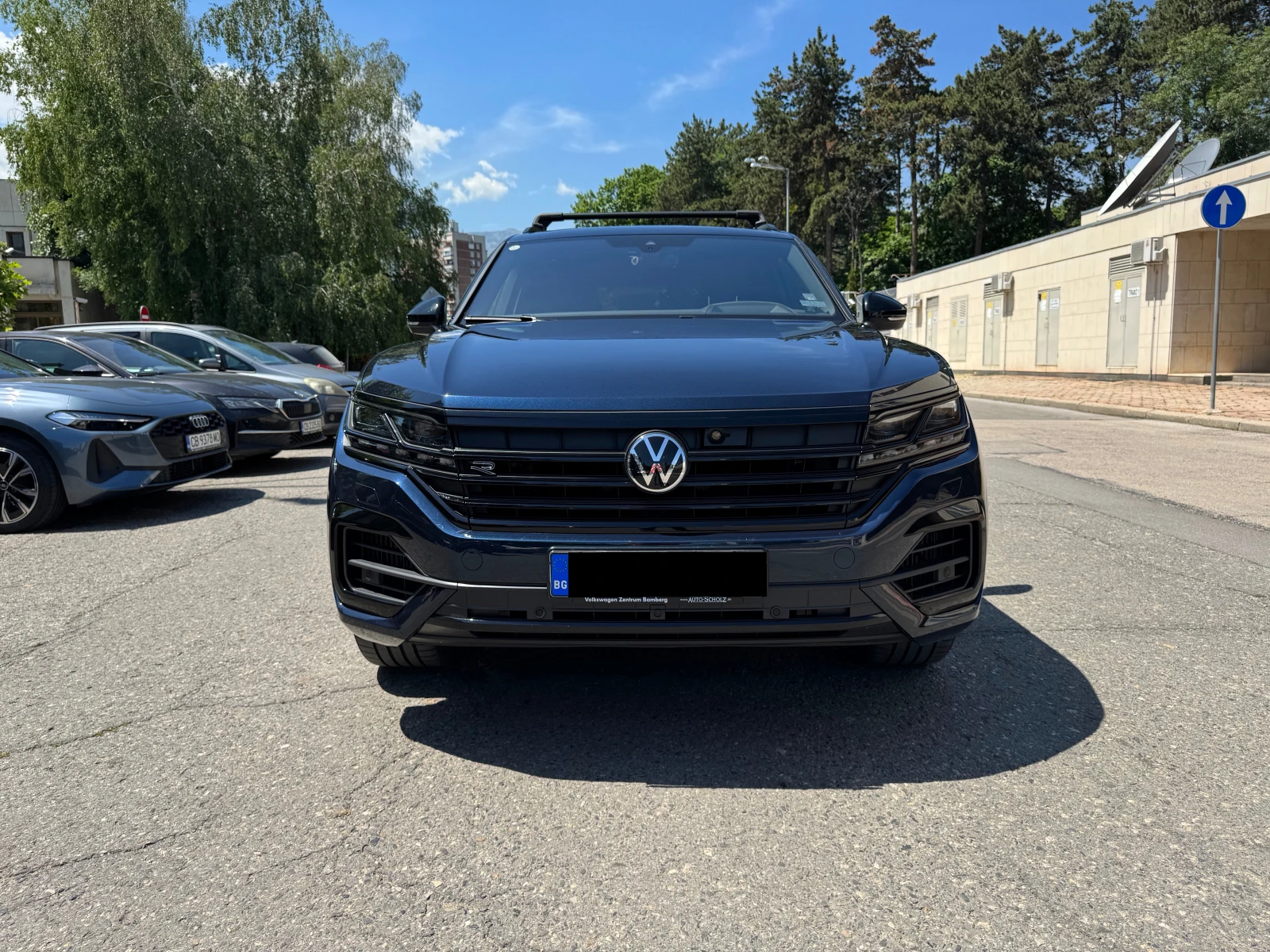 VW Touareg 3.0 TSI 4Motion R-Line Edition 20 , снимка 2 - Автомобили и джипове - 54619209