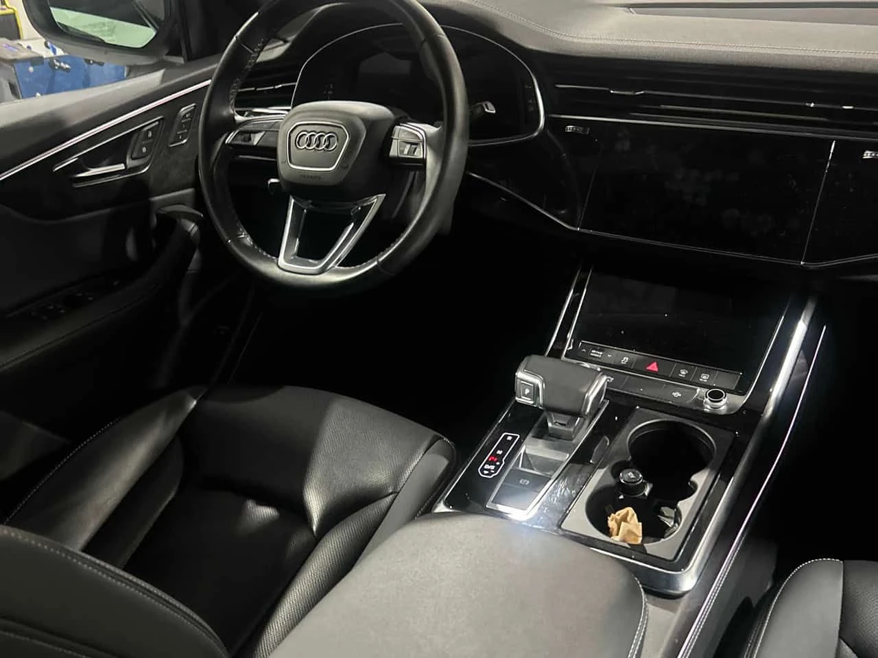 Audi Q8 * Progressiv * АВТОКРЕДИТ БЕЗ ПЪРВОНАЧАЛНА ВНОСКА*, снимка 5 - Автомобили и джипове - 55005998