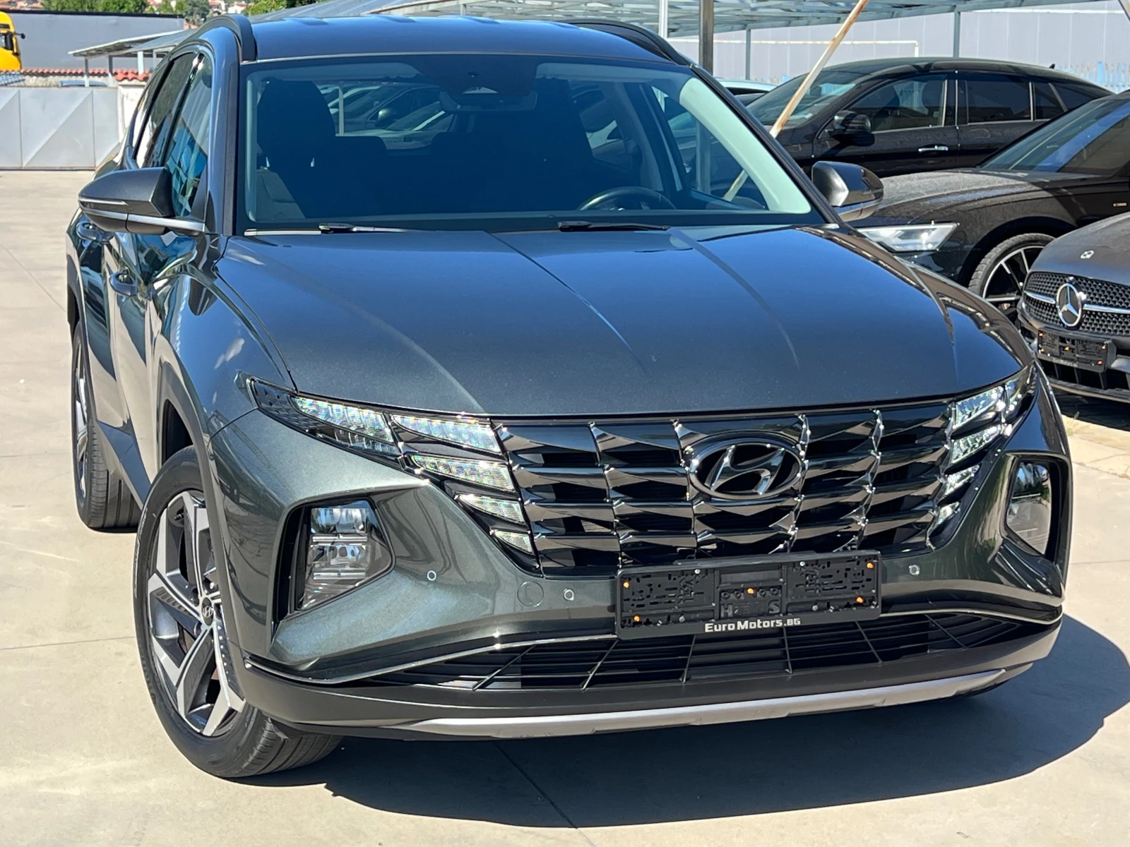 Hyundai Tucson 1.6HEV, 230ps, X-LINE, SMART SENSE+ ADVANCED, снимка 3 - Автомобили и джипове - 55279483