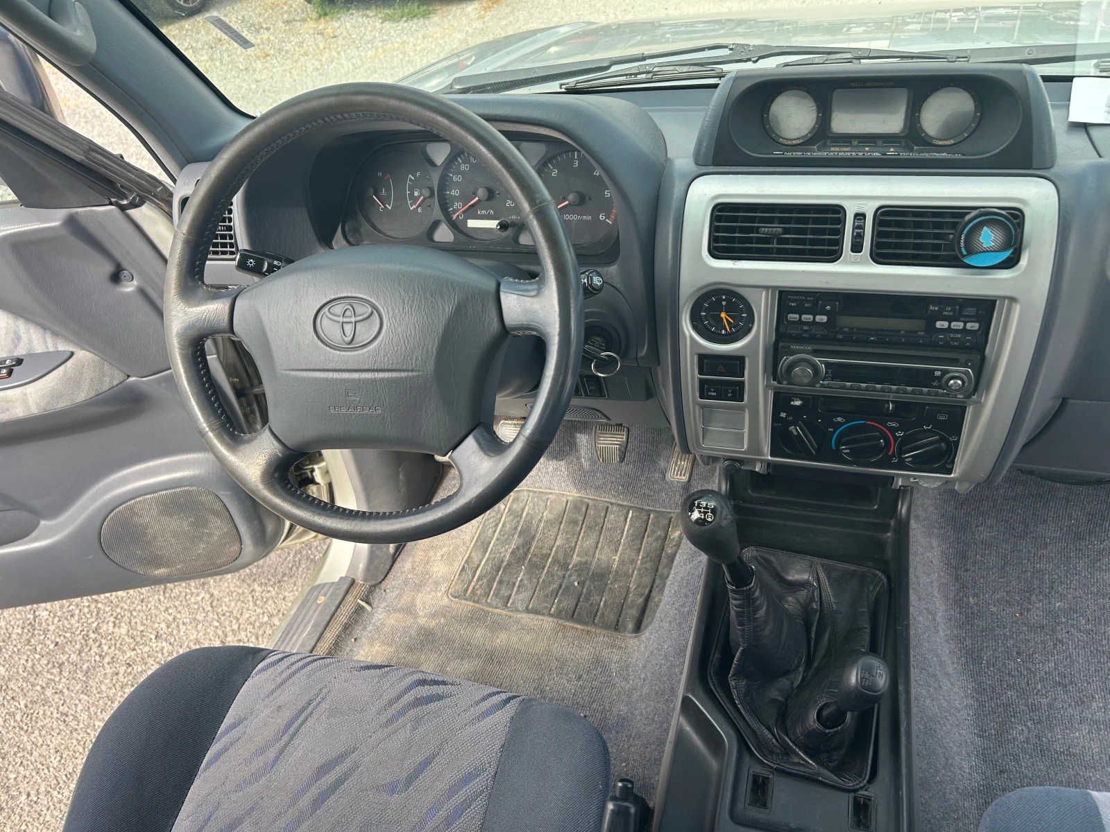 Toyota Land cruiser 3.0D-4D, снимка 11 - Автомобили и джипове - 55302247