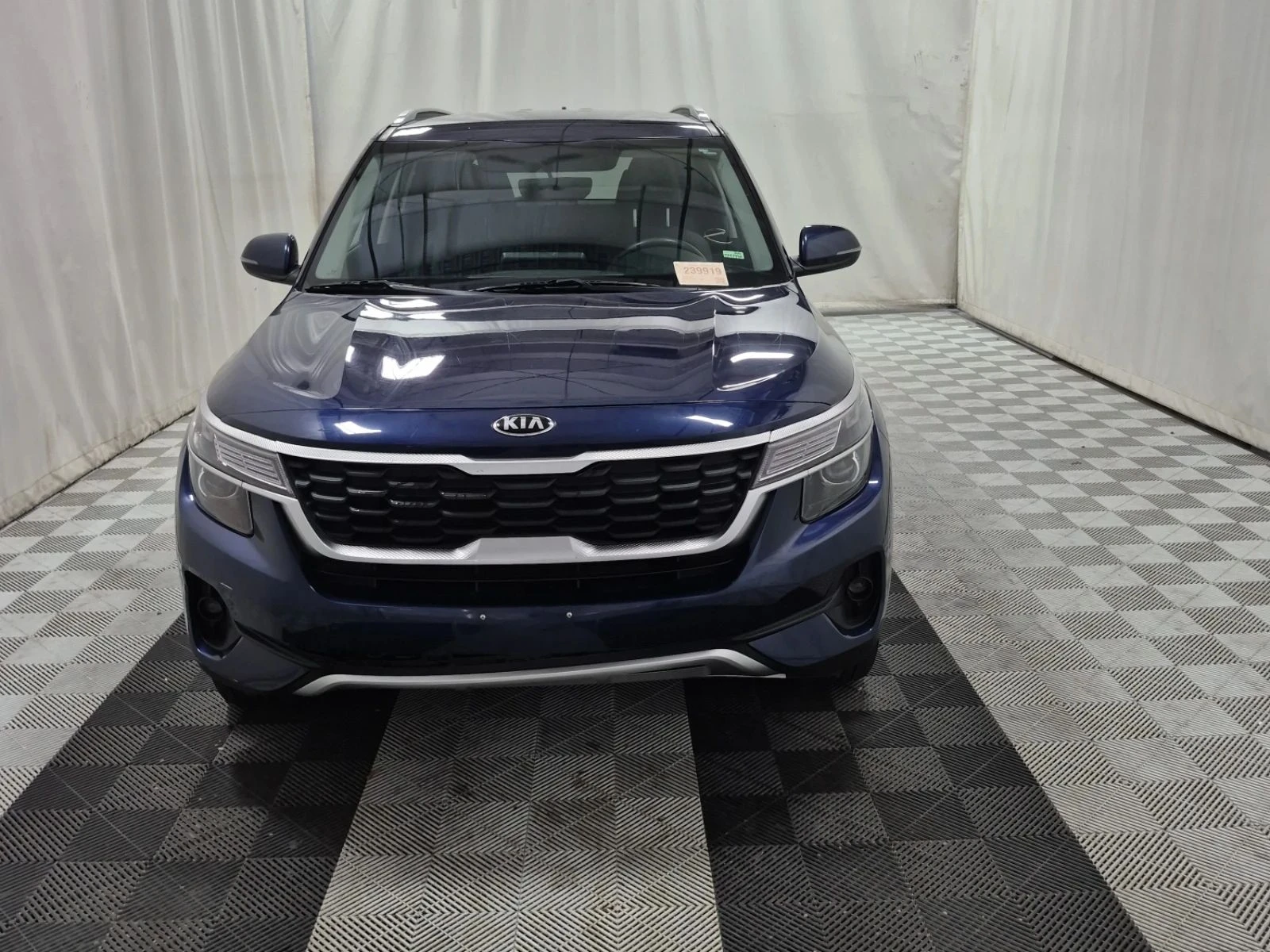 Kia Seltos, снимка 2 - Автомобили и джипове - 56688551
