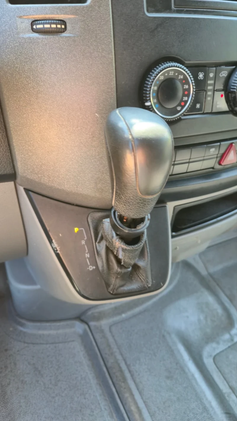 Mercedes-Benz Sprinter 515, снимка 8 - Бусове и автобуси - 51168627