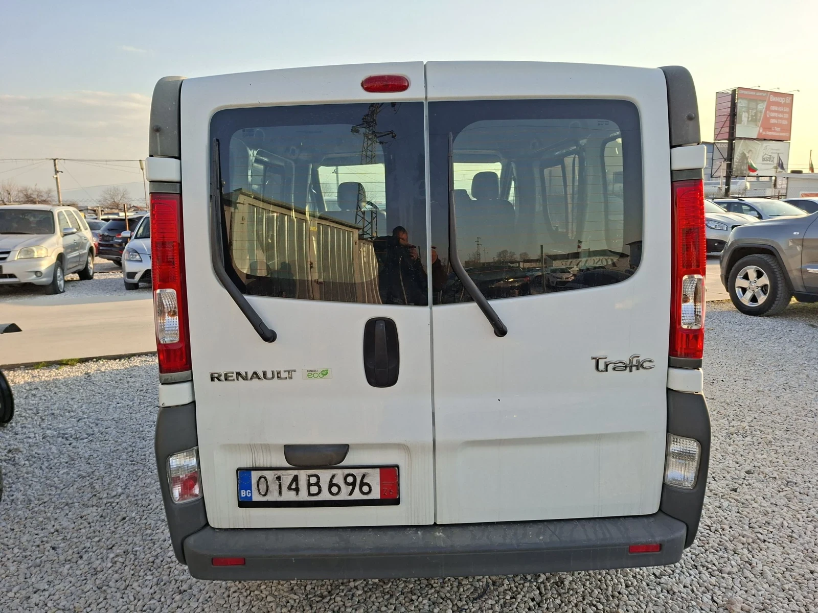 Renault Trafic 2.0D/8+ 1/193000��/KLIMA | Mobile.bg � ����������� 4