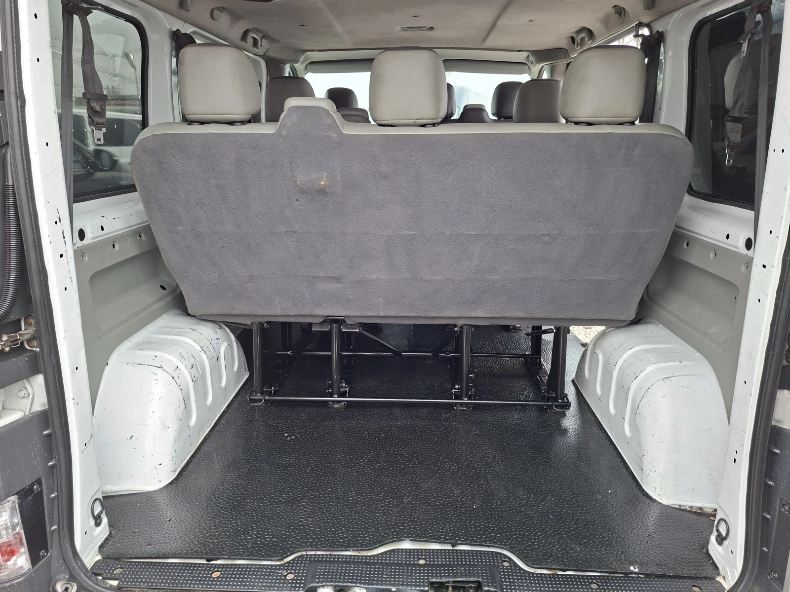 Renault Trafic 2.0D/8+ 1/193000��/KLIMA | Mobile.bg � ����������� 16