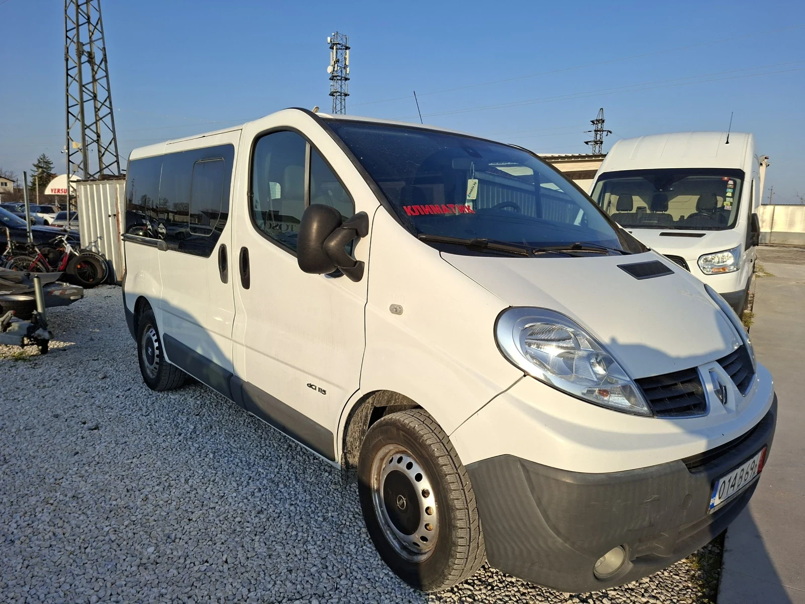 Renault Trafic 2.0D/8+ 1/193000км/KLIMA