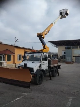     Mercedes-Benz UNIMOG