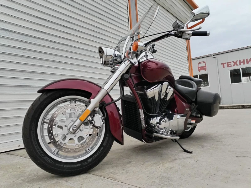 Honda Vt 1300 Interstate, снимка 3 - Мотоциклети и мототехника - 50944337