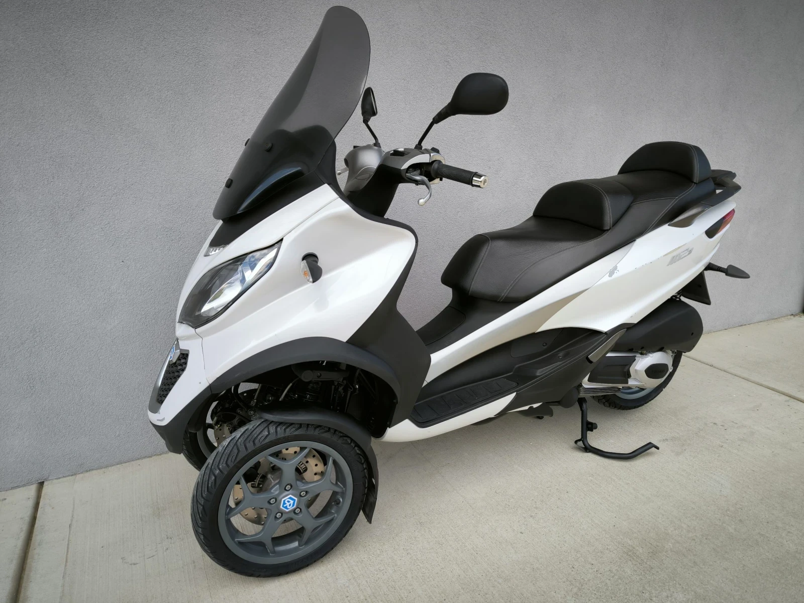 Piaggio Mp3 300i LT, 10.414 km., ABS/ASR, Нов внос Италия  - изображение 6