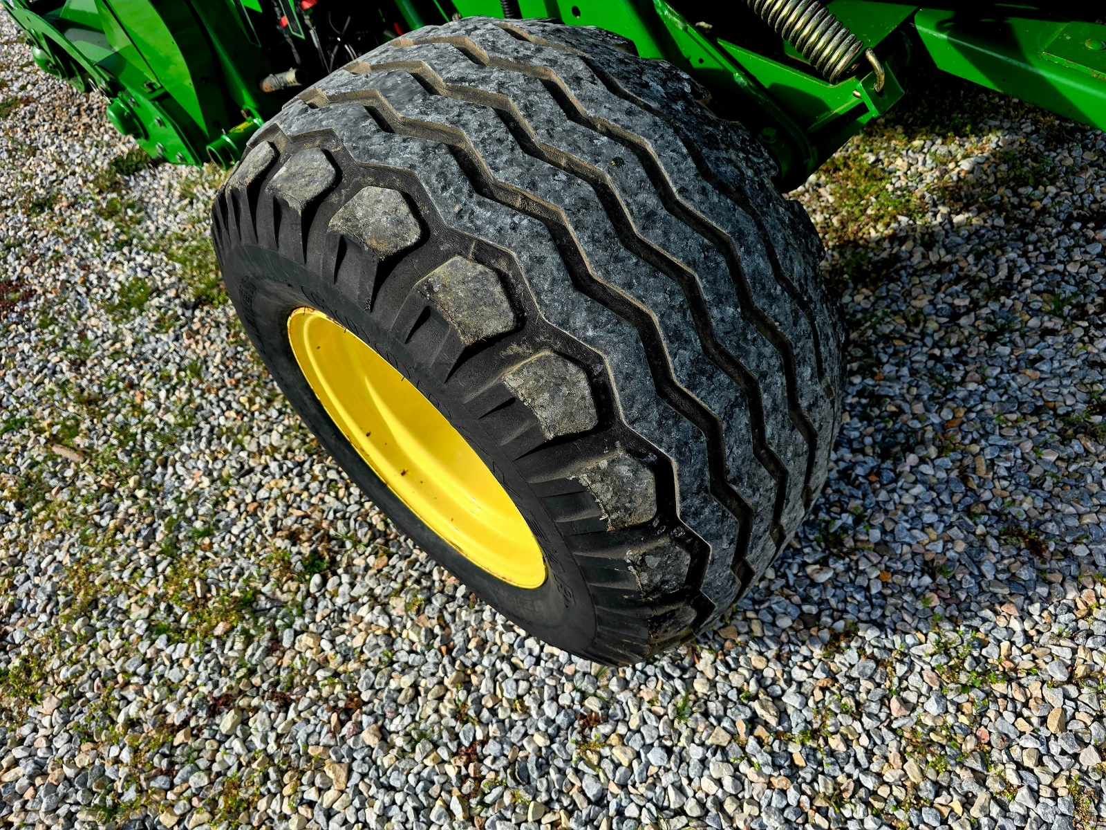 Балировачка John Deere 864 MaxiCUT-НОЖОВЕ - изображение 7