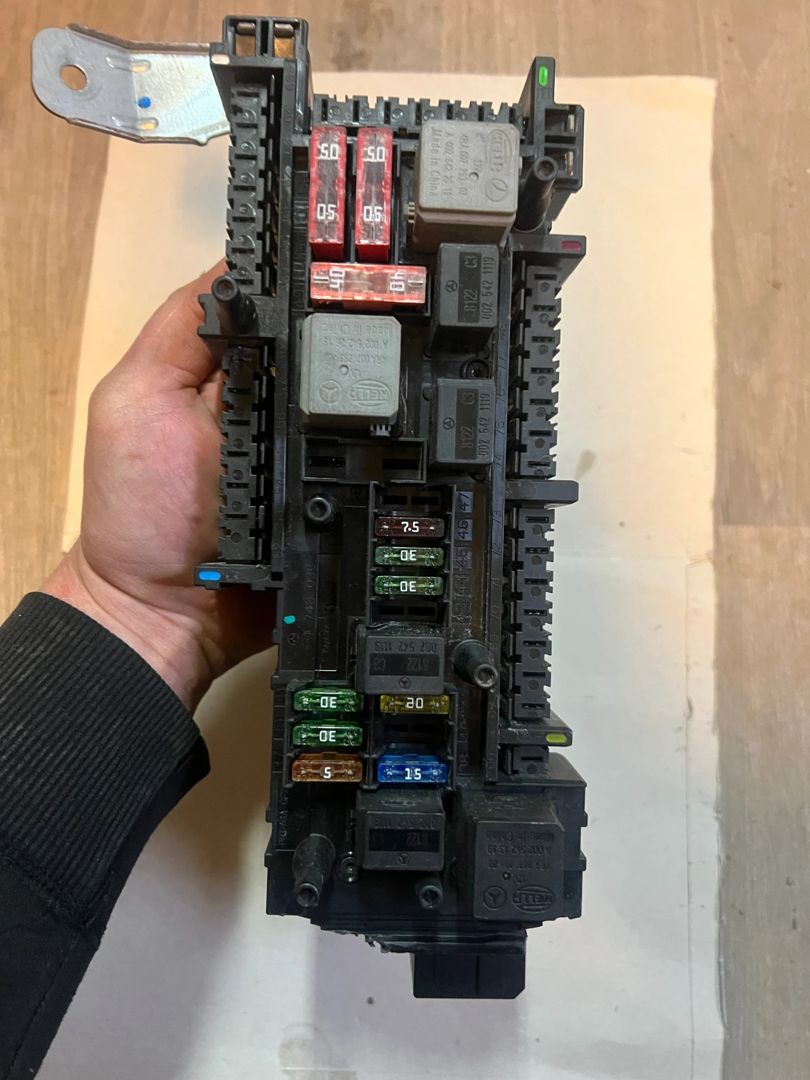 5DK009225-53 ����� MB W204  LU:2045458401 HW:2045456332 SW:2044423500 | Mobile.bg � ����������� 3