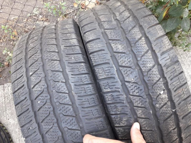 Гуми Зимни 215/65R15, снимка 9 - Гуми и джанти - 26430956