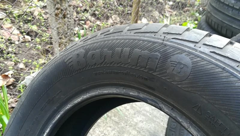 Гуми Летни 205/60R16, снимка 5 - Гуми и джанти - 26825734