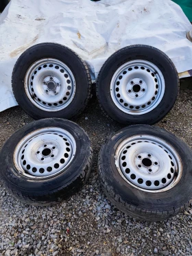        215/65R16  VW T5