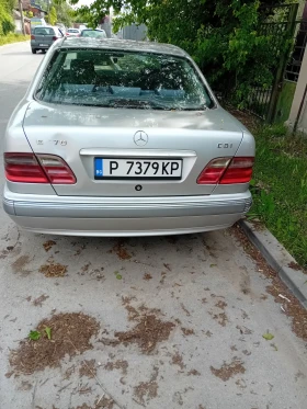 Mercedes-Benz E 270, снимка 1