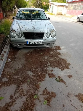 Mercedes-Benz E 270, снимка 4