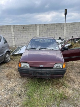 Ford Fiesta 1.1B, снимка 1 - Автомобили и джипове - 41184091