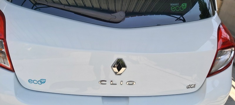 Renault Clio 1.5 DCI, снимка 10 - Автомобили и джипове - 46165688