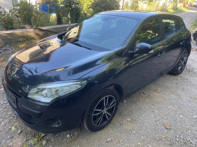 Renault Megane 1.6 I, снимка 6 - Автомобили и джипове - 47284955